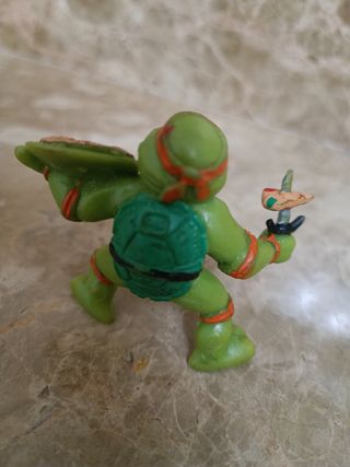 2 Figuras Tortugas Ninja