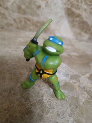 2 Figuras Tortugas Ninja
