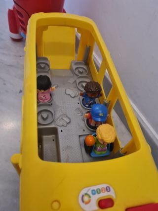 bus escolar con pala para arrastrar