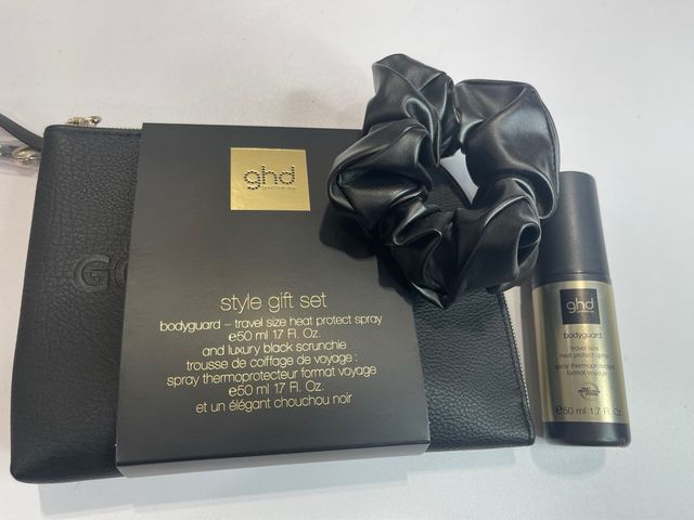 Set GHD neceser protector y coletero