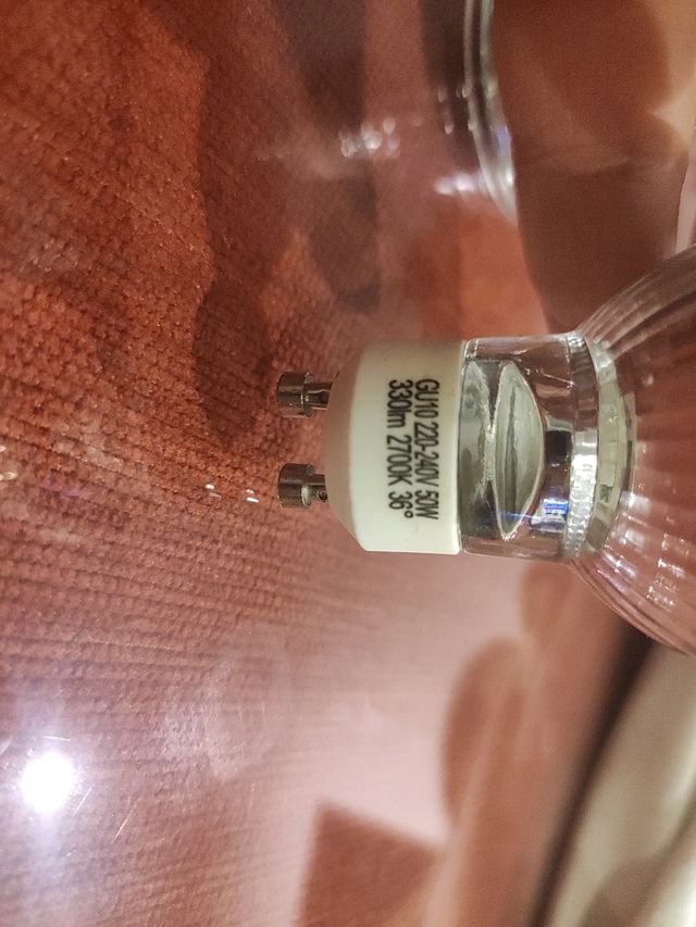 5 Portalámparas GU10 y 5 Focos 50W