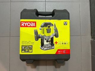 Fresadora RYOBI de 1600 w y profundidad de fresado de 55 mm