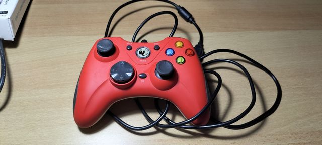 Controller PC NACON usato