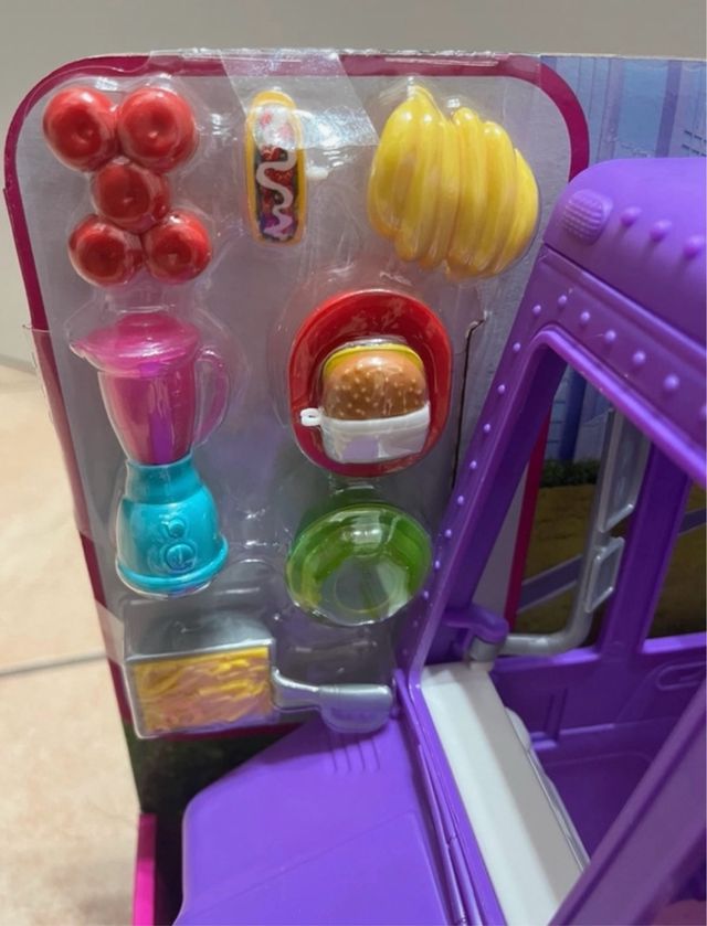 Barbie Furgoncino Food Truck