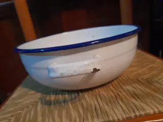 catino smaltato anni 30-50