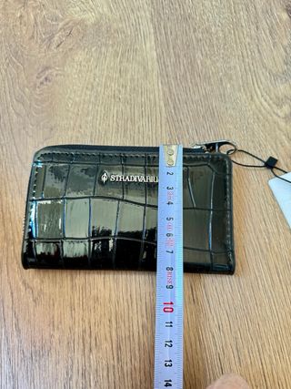 Cartera monedero billetera tarjetero de Stradivarius