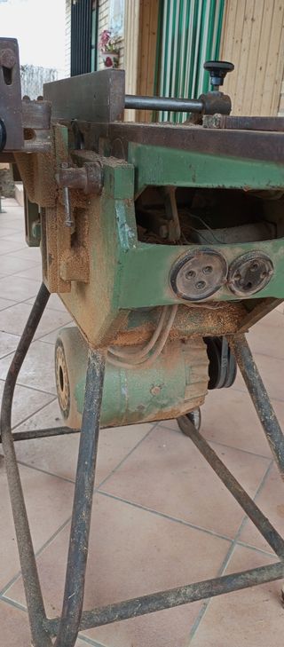 Cepillo-Sierra-Pantógrafo carpintero