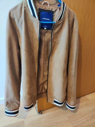 Chaqueta Jack & Jones marrón 