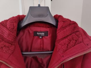 Abrigo color burdeos vino. El Corte Inglés - T.40