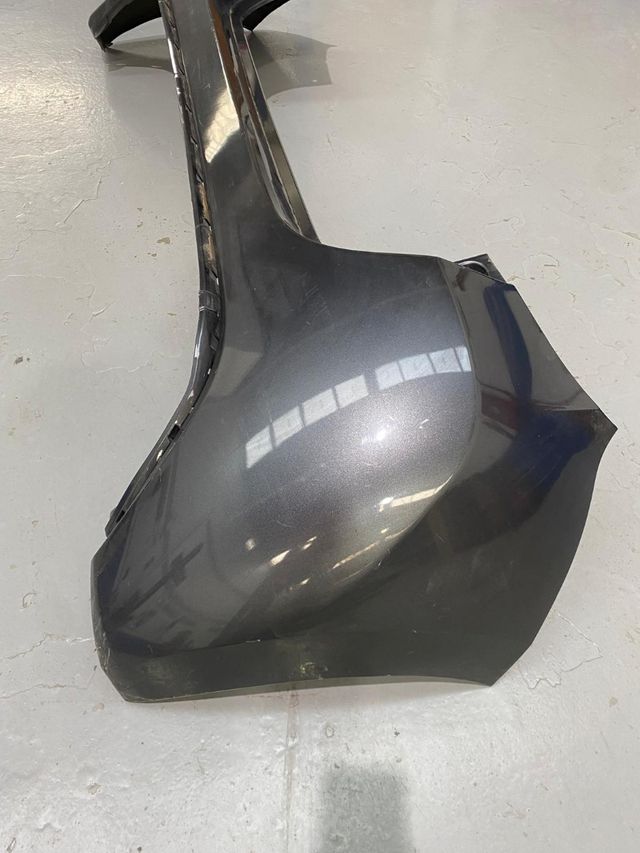 Parachoques Toyota Yaris 521590DC60