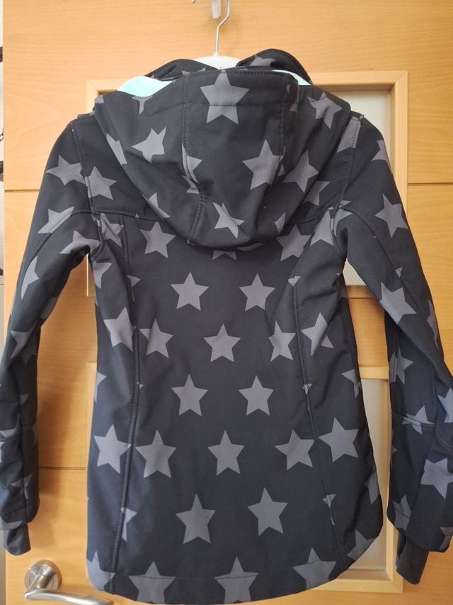 Chaqueta H&M Sport niña talla 140