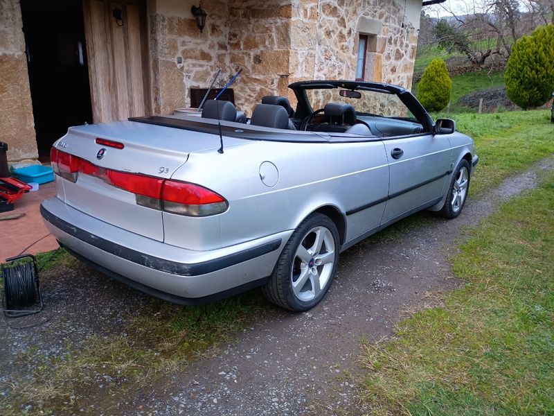 Saab 9-3 2001 - foto 1