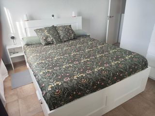 Cama Ikea madera + Cabecero + Mesillas + Colchón  