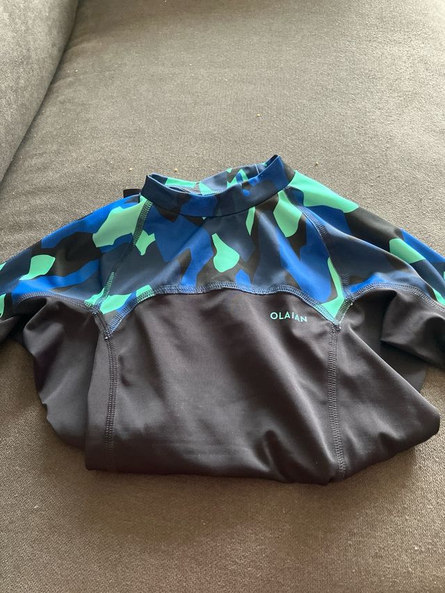 Camiseta de surf OLAIAN de Decathlon - 150-160 cm