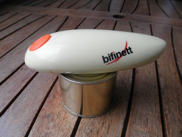 ABRELATAS ELÉCTRICO BIFINETT A PILAS