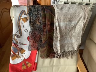 Pañuelos estampados y lisos
Desde 5€ 