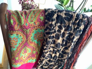 Pañuelos estampados y lisos
Desde 5€ 