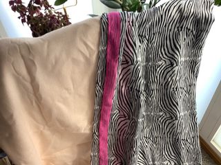 Pañuelos estampados y lisos
Desde 5€ 