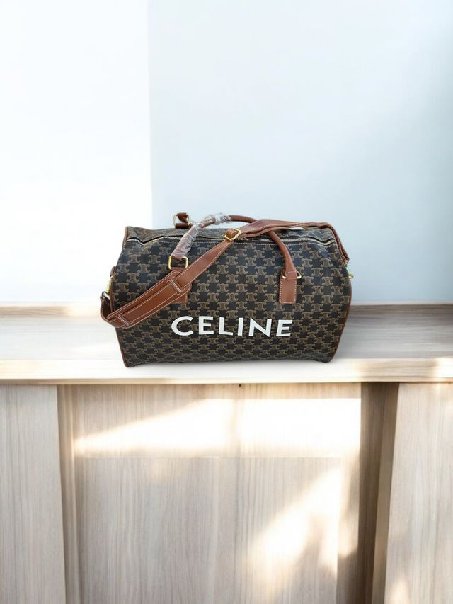 Bolsa de viaje nueva marrón.