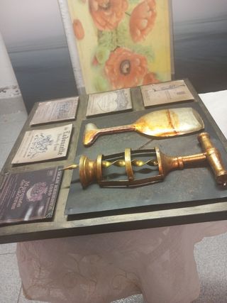 Quadro Metallo Decorativo Vino