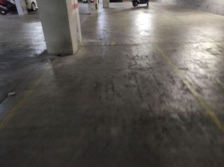 Garaje en venta en La Plana en Esplugues de Llobregat