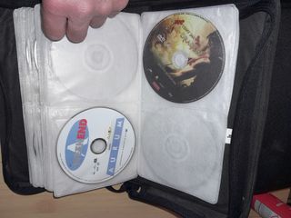 más de 200 dvd sin estuche