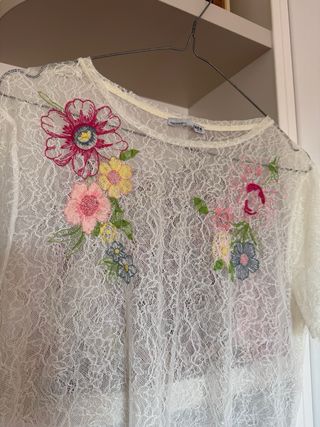 Top Zara encaje blanco T-S/M