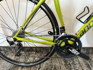 Bicicleta de carretera Cannondale Synapse Carbono