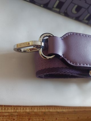 Bolso tous malva. 