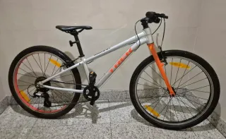 Bici Trek Wahoo de 24" super ligera como nueva