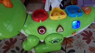 Dinosaurio VTech musical