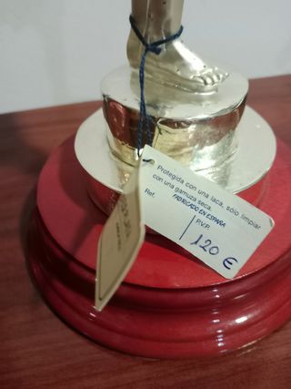 Escultura Madre. Plata