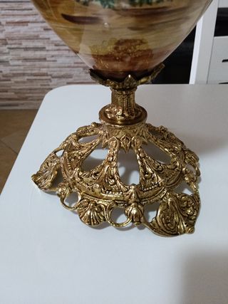 Jarrón cerámica y bronce antiguo