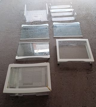 Todos los accesorios de la parte de la nevera LG