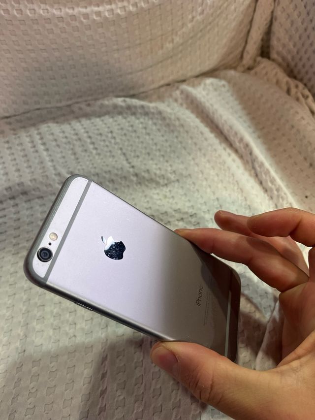 iPhone 6 Silver - Ottime condizioni dell'argento