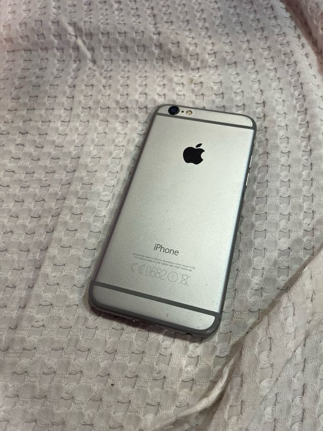 iPhone 6 Silver - Ottime condizioni dell'argento