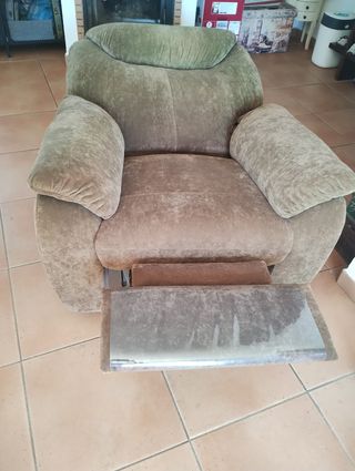 Sillón reclinable marrón