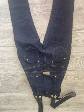 Stradivarius - Mono vaquero pantalon  (talla 34)
