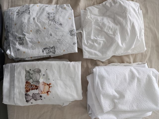 Minicuna + colchón extra