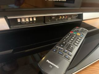 Tv Panasonic plasma 46” TH46PZ81E