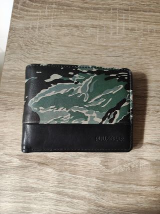 Cartera Pull&Bear camuflaje