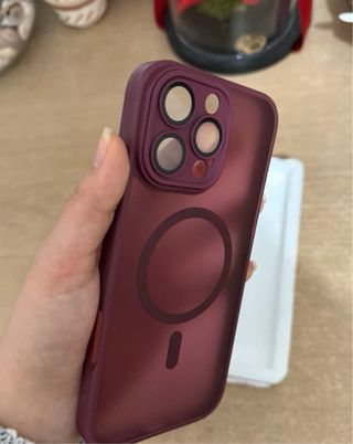 Funda iPhone Pro Max MagSafe + protector pantalla