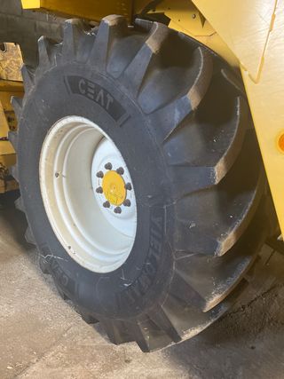 Recolectora New Holland FX38