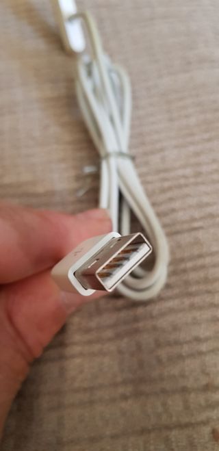 Cable USB 30pin iPhone antiguo