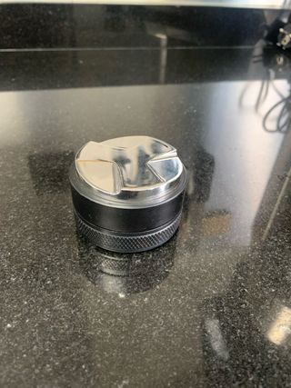 Cafetera espresso Delonghi +molinillo y accesorios