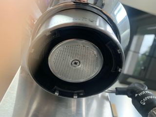 Cafetera espresso Delonghi +molinillo y accesorios