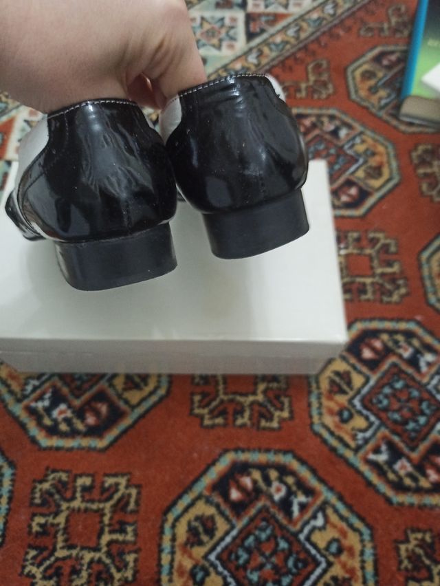 Scarpe vintage in pelle bicolore