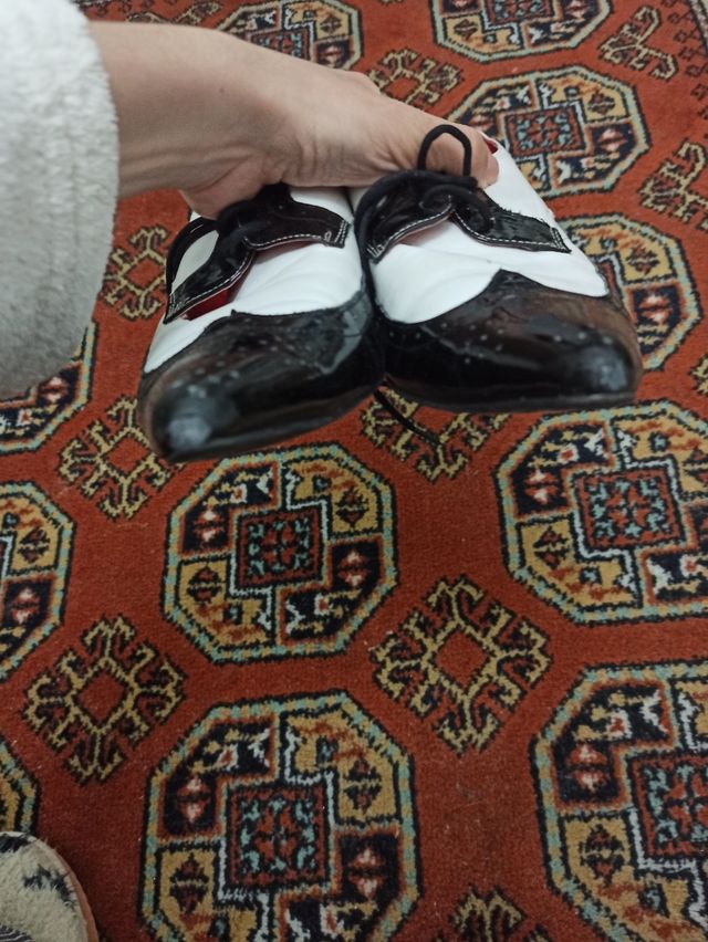 Scarpe vintage in pelle bicolore