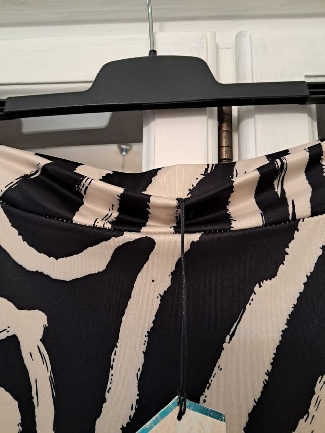 Falda midi Noemi cebra