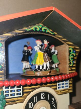 Mini reloj cuco cucut con carrusel 